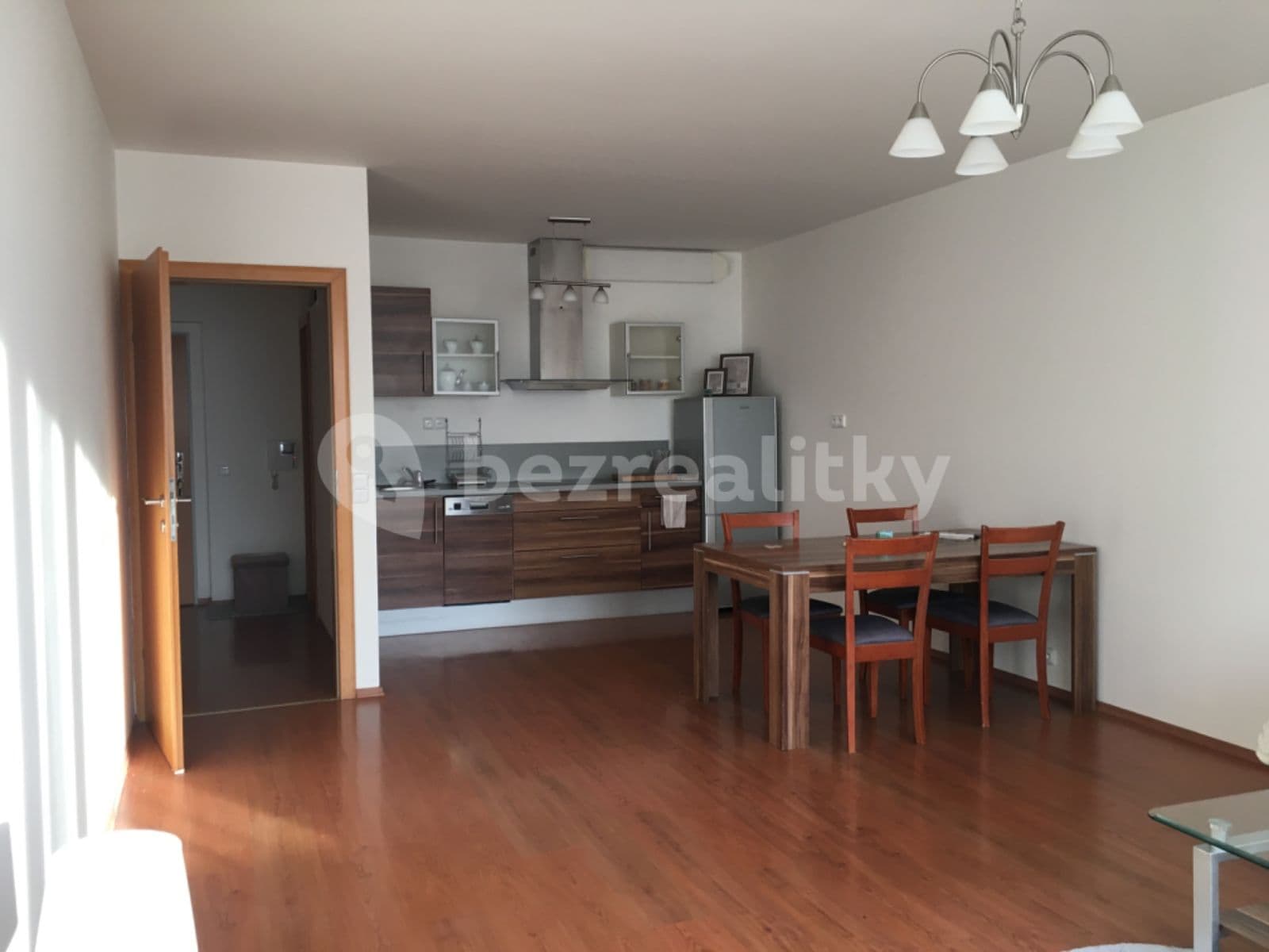 1 bedroom with open-plan kitchen flat to rent, 70 m², Nová kolonie, Prague, Prague 1 bedroom with open-plan kitchen flat to rent, 70 m², Nová kolonie, Prague, Prague