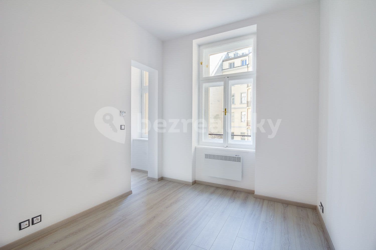 2 bedroom with open-plan kitchen flat to rent, 60 m², Neklanova, Prague, Prague 2 bedroom with open-plan kitchen flat to rent, 60 m², Neklanova, Prague, Prague