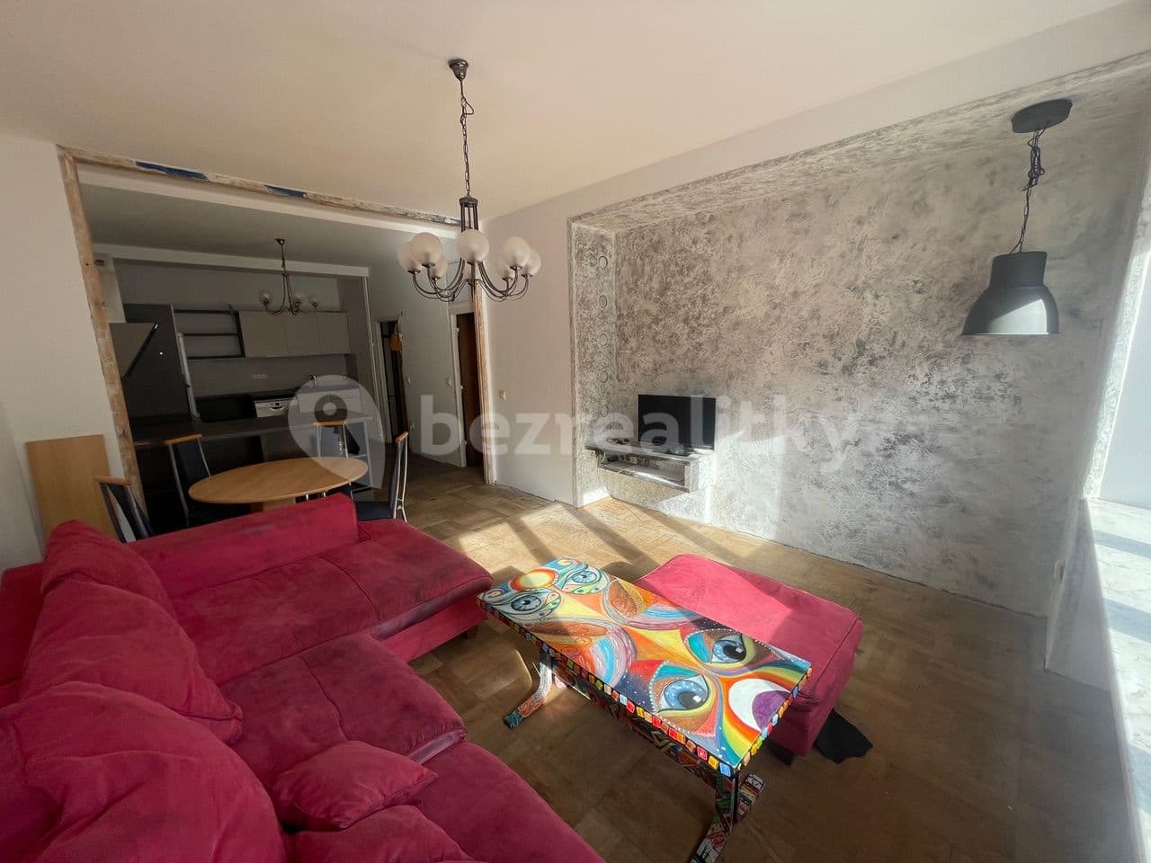 2 bedroom with open-plan kitchen flat to rent, 77 m², Kotlářská, Brno, Jihomoravský Region 2 bedroom with open-plan kitchen flat to rent, 77 m², Kotlářská, Brno, Jihomoravský Region