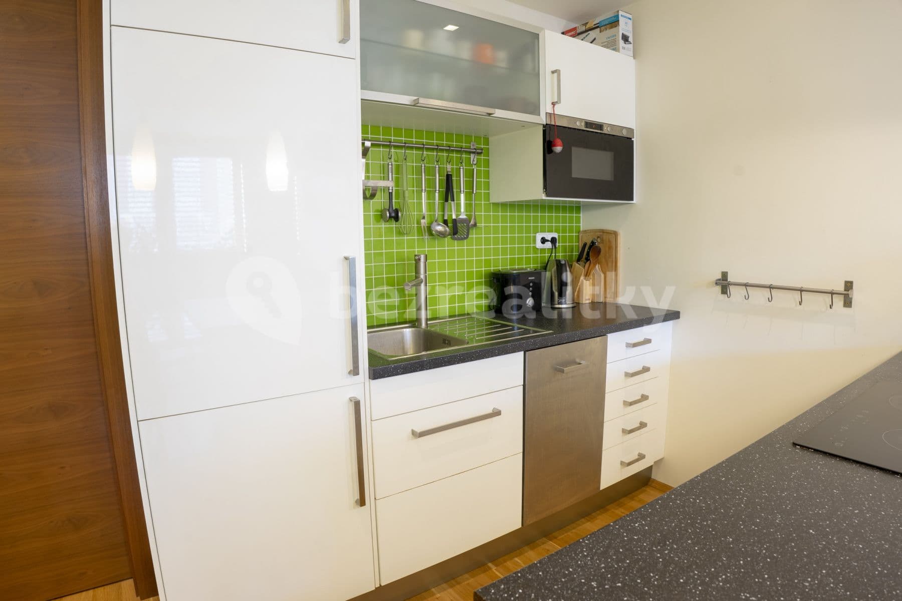 1 bedroom with open-plan kitchen flat to rent, 53 m², Na Žertvách, Prague, Prague 1 bedroom with open-plan kitchen flat to rent, 53 m², Na Žertvách, Prague, Prague