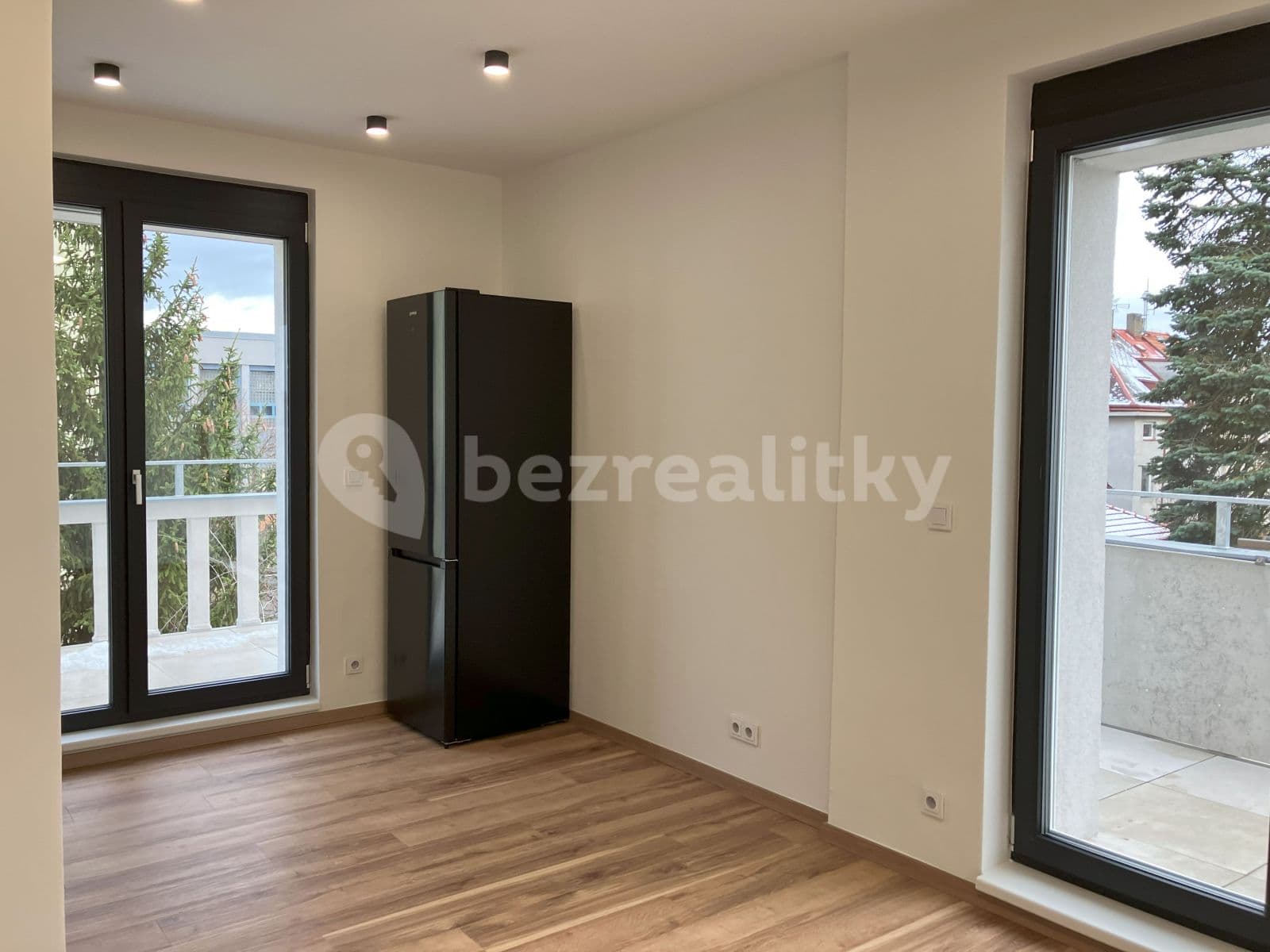 1 bedroom with open-plan kitchen flat to rent, 40 m², Nad Ondřejovem, Prague, Prague 1 bedroom with open-plan kitchen flat to rent, 40 m², Nad Ondřejovem, Prague, Prague