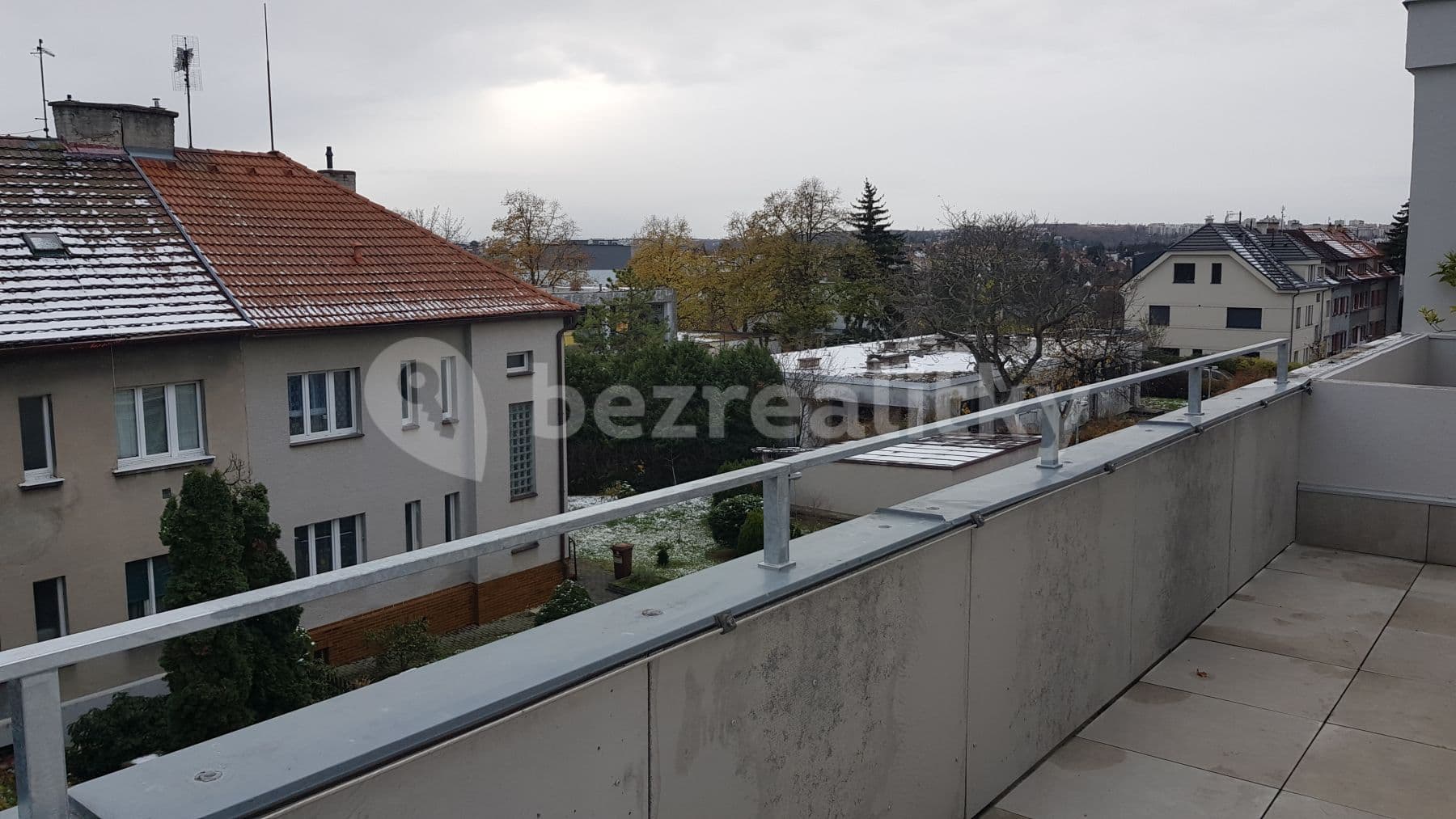 1 bedroom with open-plan kitchen flat to rent, 40 m², Nad Ondřejovem, Prague, Prague 1 bedroom with open-plan kitchen flat to rent, 40 m², Nad Ondřejovem, Prague, Prague