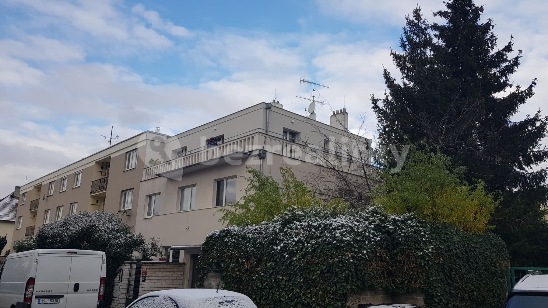 1 bedroom with open-plan kitchen flat to rent, 40 m², Nad Ondřejovem, Prague, Prague 1 bedroom with open-plan kitchen flat to rent, 40 m², Nad Ondřejovem, Prague, Prague