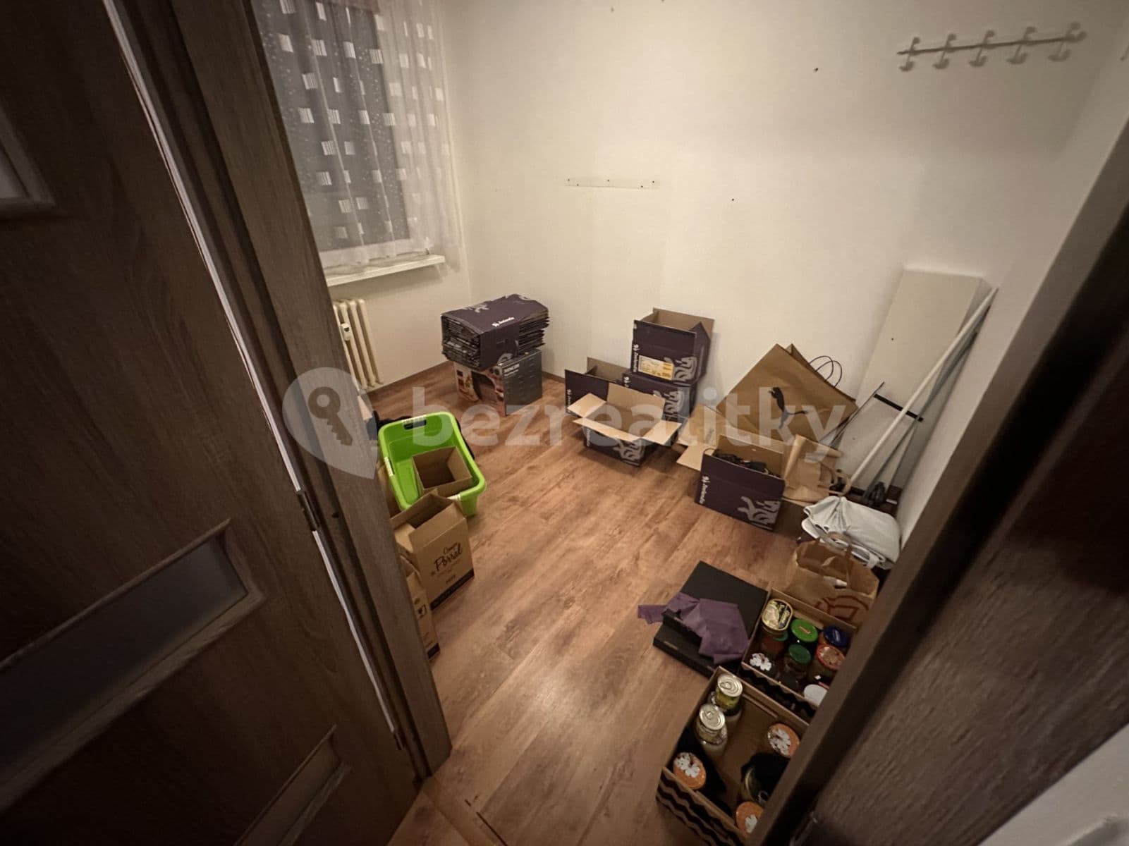 3 bedroom flat to rent, 74 m², Mádrova, Prague, Prague 3 bedroom flat to rent, 74 m², Mádrova, Prague, Prague