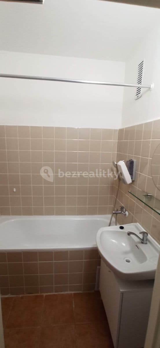 2 bedroom flat to rent, 55 m², Azalková, Prague, Prague 2 bedroom flat to rent, 55 m², Azalková, Prague, Prague