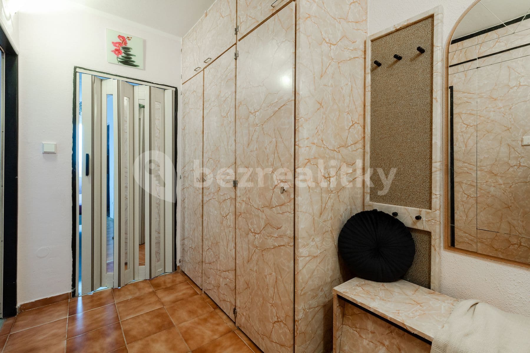 1 bedroom with open-plan kitchen flat for sale, 50 m², Milánská, Prague, Prague