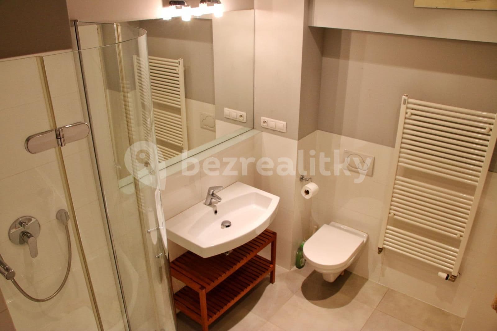 3 bedroom with open-plan kitchen flat to rent, 120 m², Eliášova, Prague, Prague 3 bedroom with open-plan kitchen flat to rent, 120 m², Eliášova, Prague, Prague