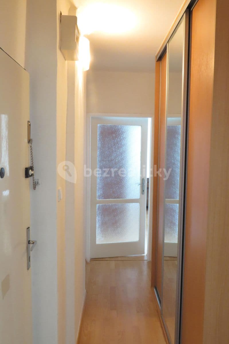 2 bedroom flat to rent, 51 m², Drahobejlova, Prague, Prague 2 bedroom flat to rent, 51 m², Drahobejlova, Prague, Prague
