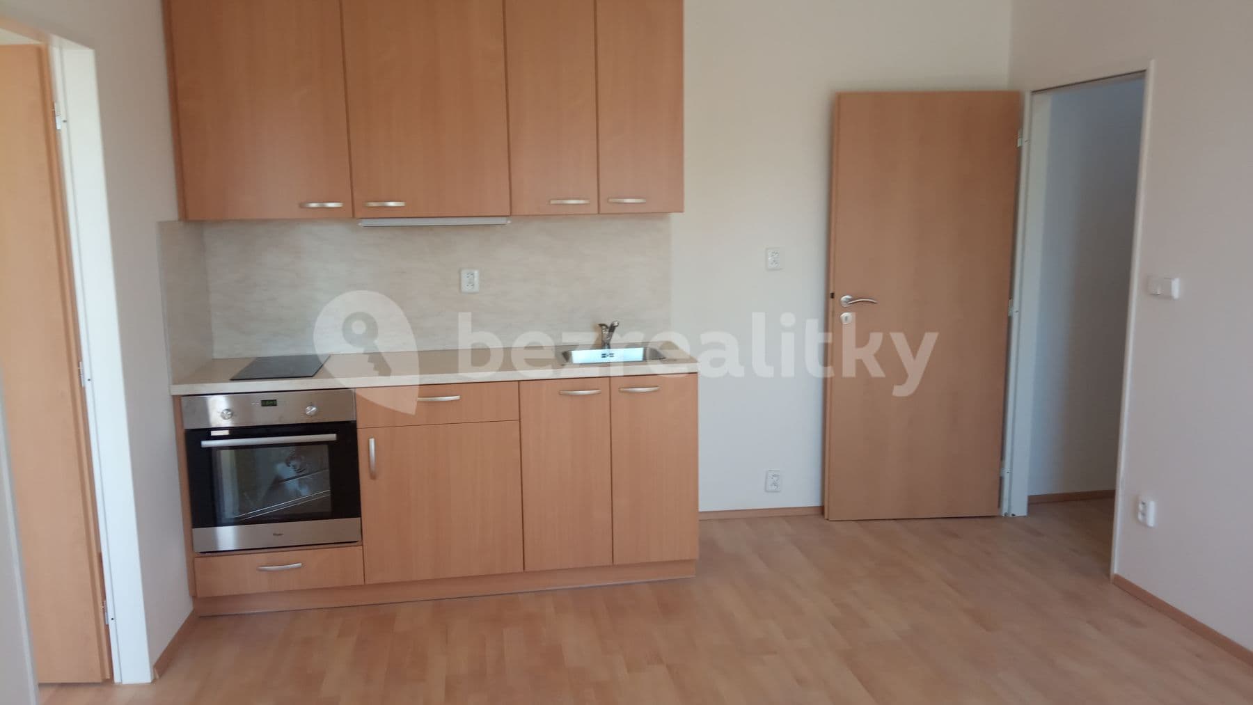 1 bedroom with open-plan kitchen flat to rent, 44 m², Pastrnkova, Brno, Jihomoravský Region 1 bedroom with open-plan kitchen flat to rent, 44 m², Pastrnkova, Brno, Jihomoravský Region