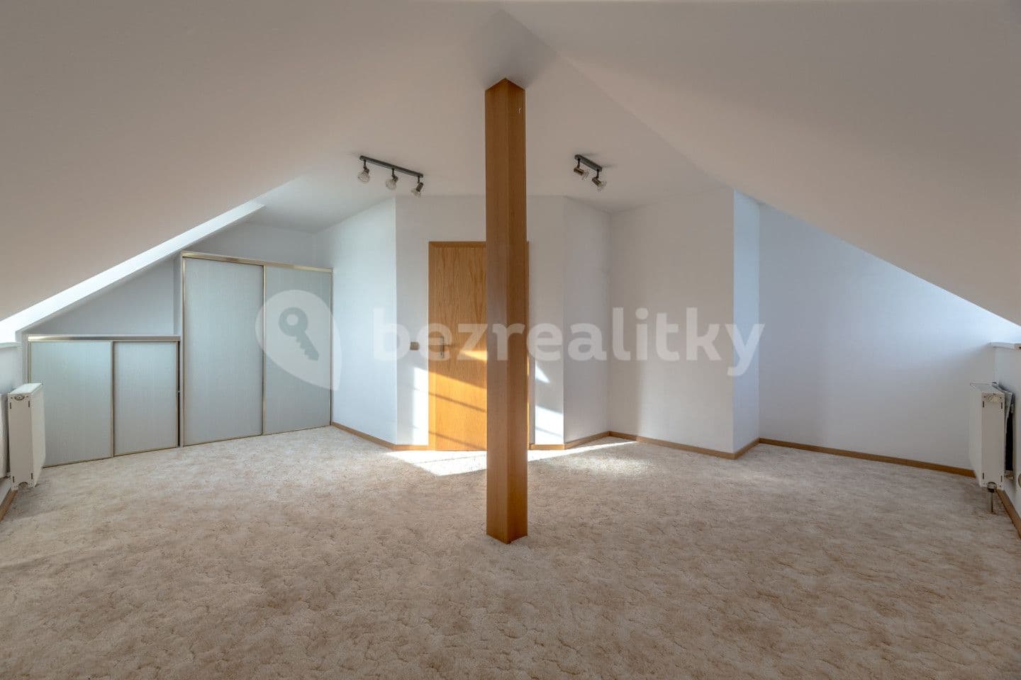 house for sale, 1,165 m², Ke kašně, Prague, Prague