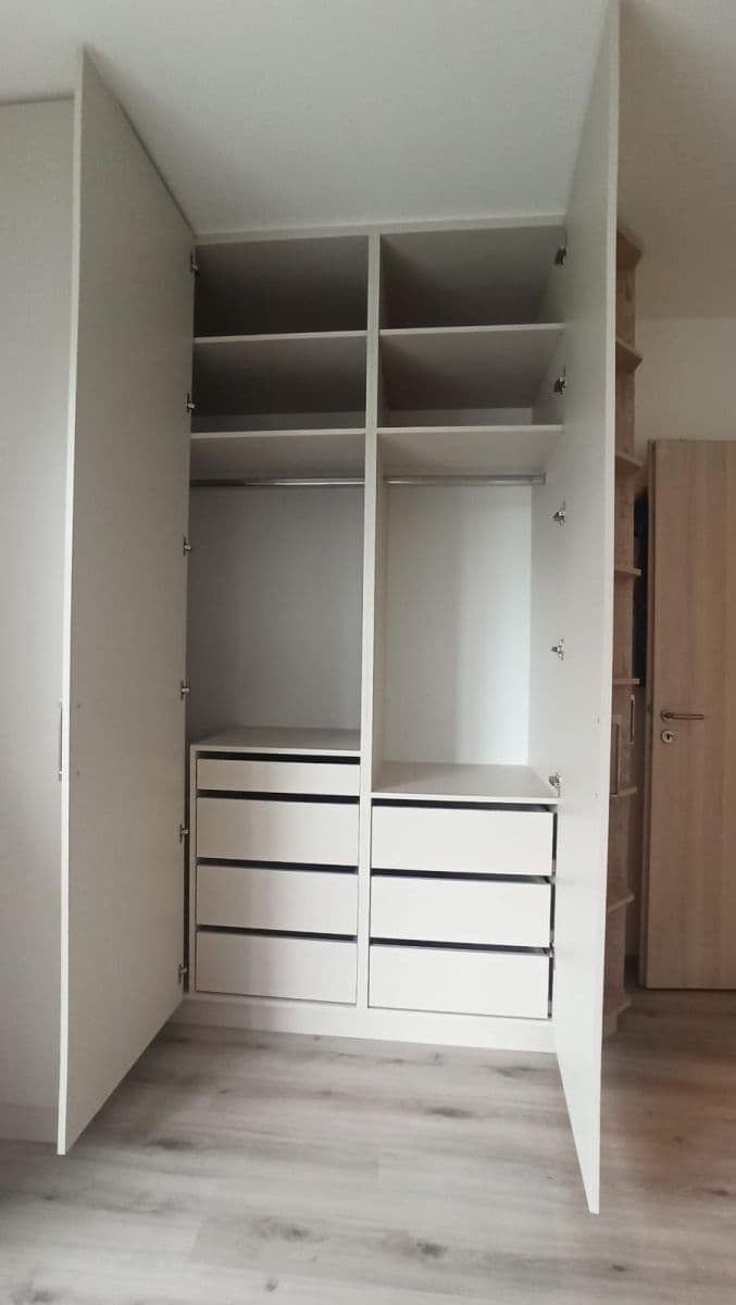 1 bedroom with open-plan kitchen flat to rent, 54 m², Šternovská, Prague, Prague 1 bedroom with open-plan kitchen flat to rent, 54 m², Šternovská, Prague, Prague