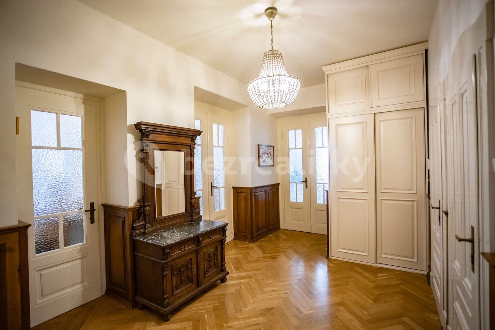 3 bedroom flat for sale, 107 m², Podskalská, Prague, Prague