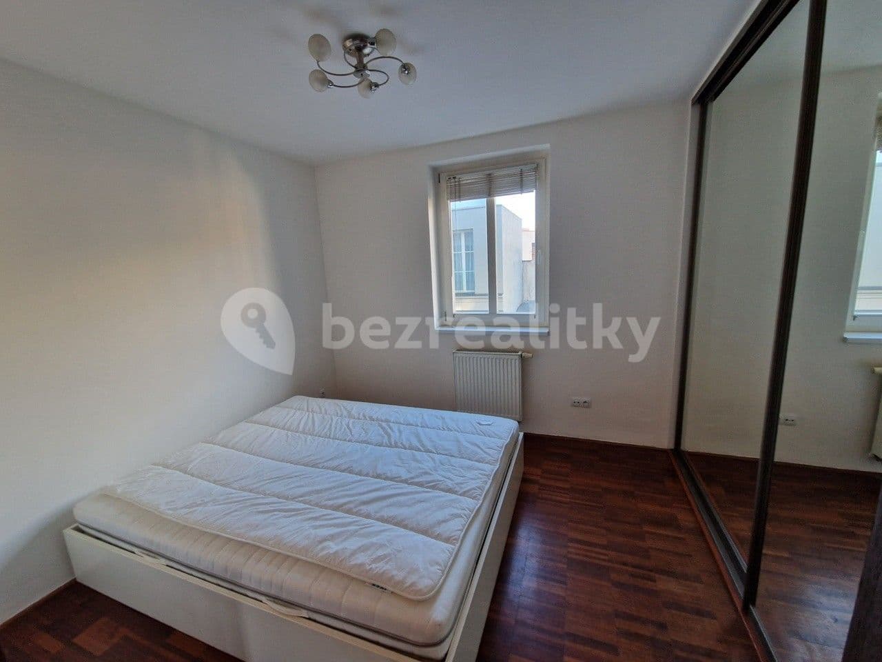 1 bedroom with open-plan kitchen flat to rent, 51 m², Cimburkova, Prague, Prague 1 bedroom with open-plan kitchen flat to rent, 51 m², Cimburkova, Prague, Prague