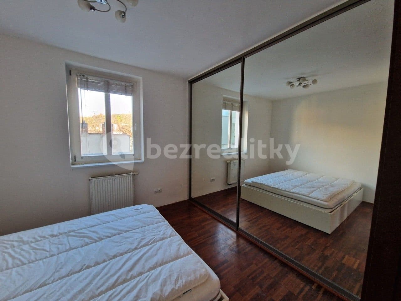 1 bedroom with open-plan kitchen flat to rent, 51 m², Cimburkova, Prague, Prague 1 bedroom with open-plan kitchen flat to rent, 51 m², Cimburkova, Prague, Prague