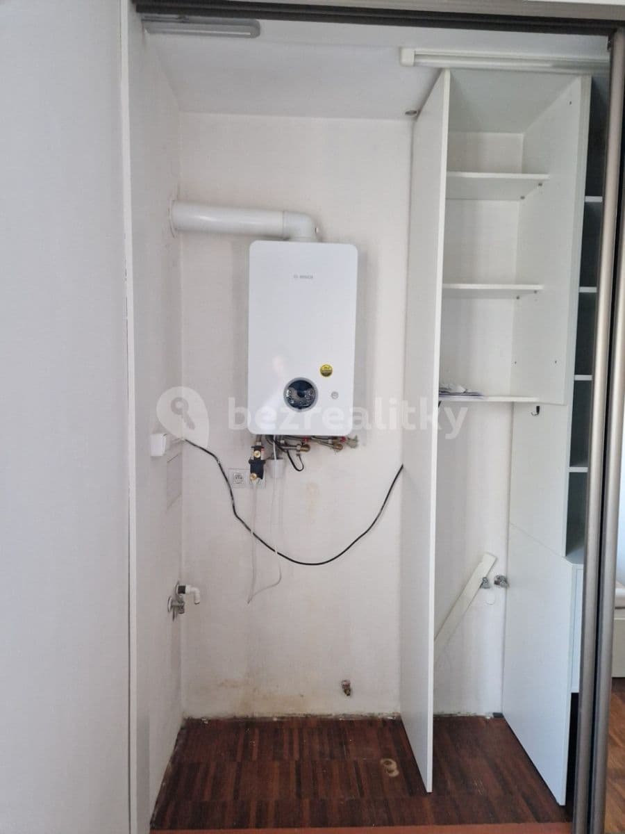 1 bedroom with open-plan kitchen flat to rent, 51 m², Cimburkova, Prague, Prague 1 bedroom with open-plan kitchen flat to rent, 51 m², Cimburkova, Prague, Prague