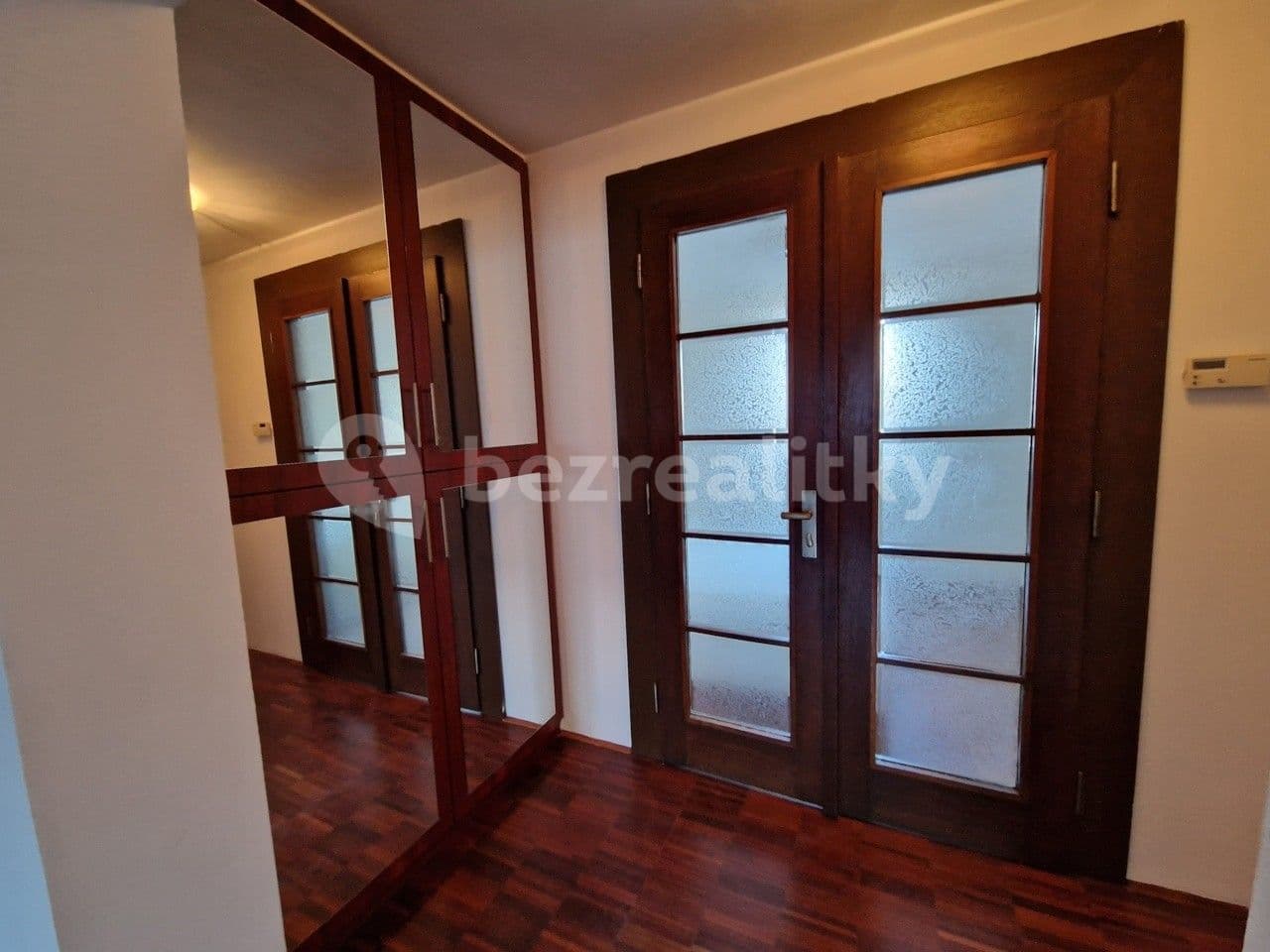 1 bedroom with open-plan kitchen flat to rent, 51 m², Cimburkova, Prague, Prague 1 bedroom with open-plan kitchen flat to rent, 51 m², Cimburkova, Prague, Prague