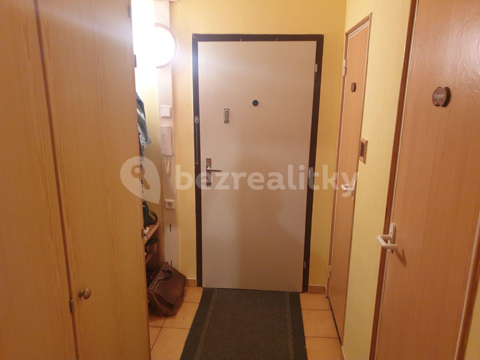 4 bedroom flat for sale, 85 m², Nad Lomnicí, Blatná, Jihočeský Region