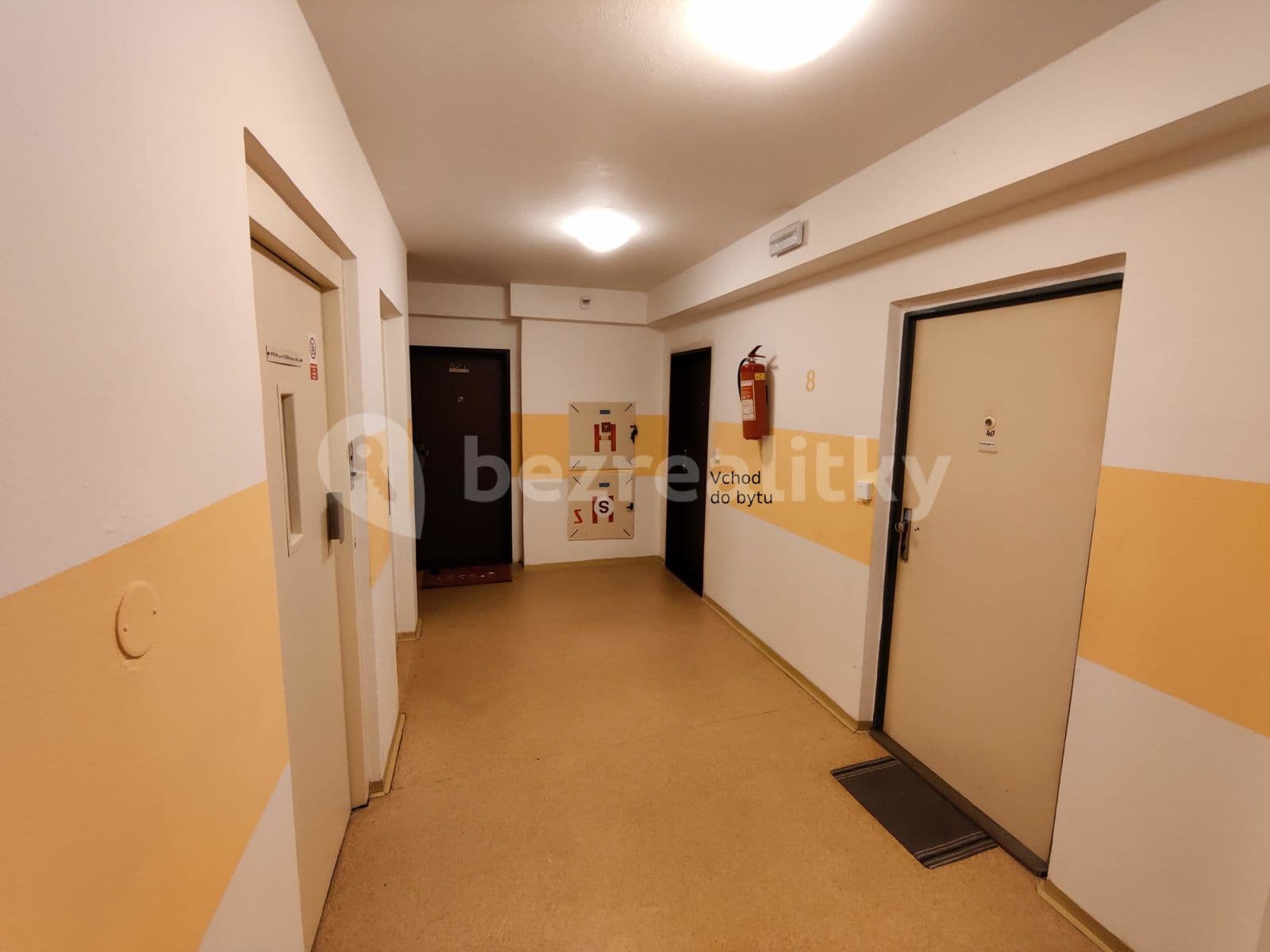 2 bedroom flat to rent, 63 m², Benešovská, Kladno, Středočeský Region 2 bedroom flat to rent, 63 m², Benešovská, Kladno, Středočeský Region