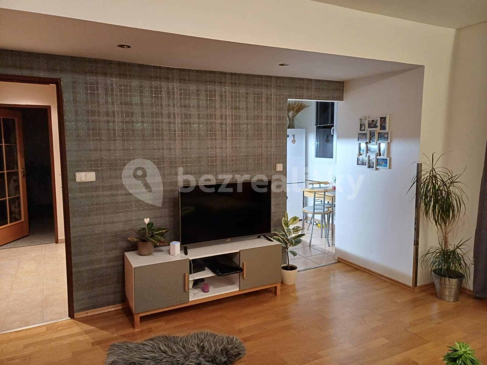 2 bedroom flat to rent, 55 m², Rumunská, Čelákovice, Středočeský Region 2 bedroom flat to rent, 55 m², Rumunská, Čelákovice, Středočeský Region