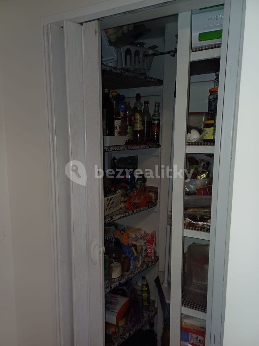 2 bedroom flat to rent, 55 m², Rumunská, Čelákovice, Středočeský Region 2 bedroom flat to rent, 55 m², Rumunská, Čelákovice, Středočeský Region