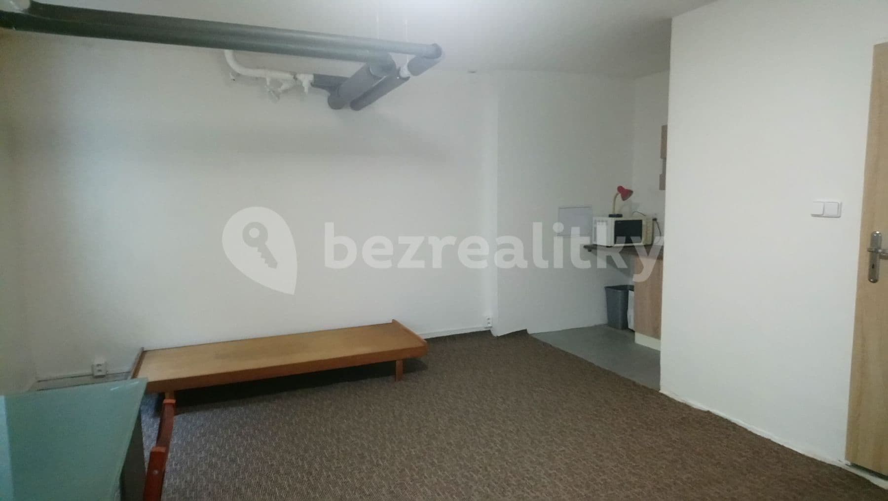 non-residential property for sale, 30 m², Kojetická, Neratovice, Středočeský Region non-residential property for sale, 30 m², Kojetická, Neratovice, Středočeský Region