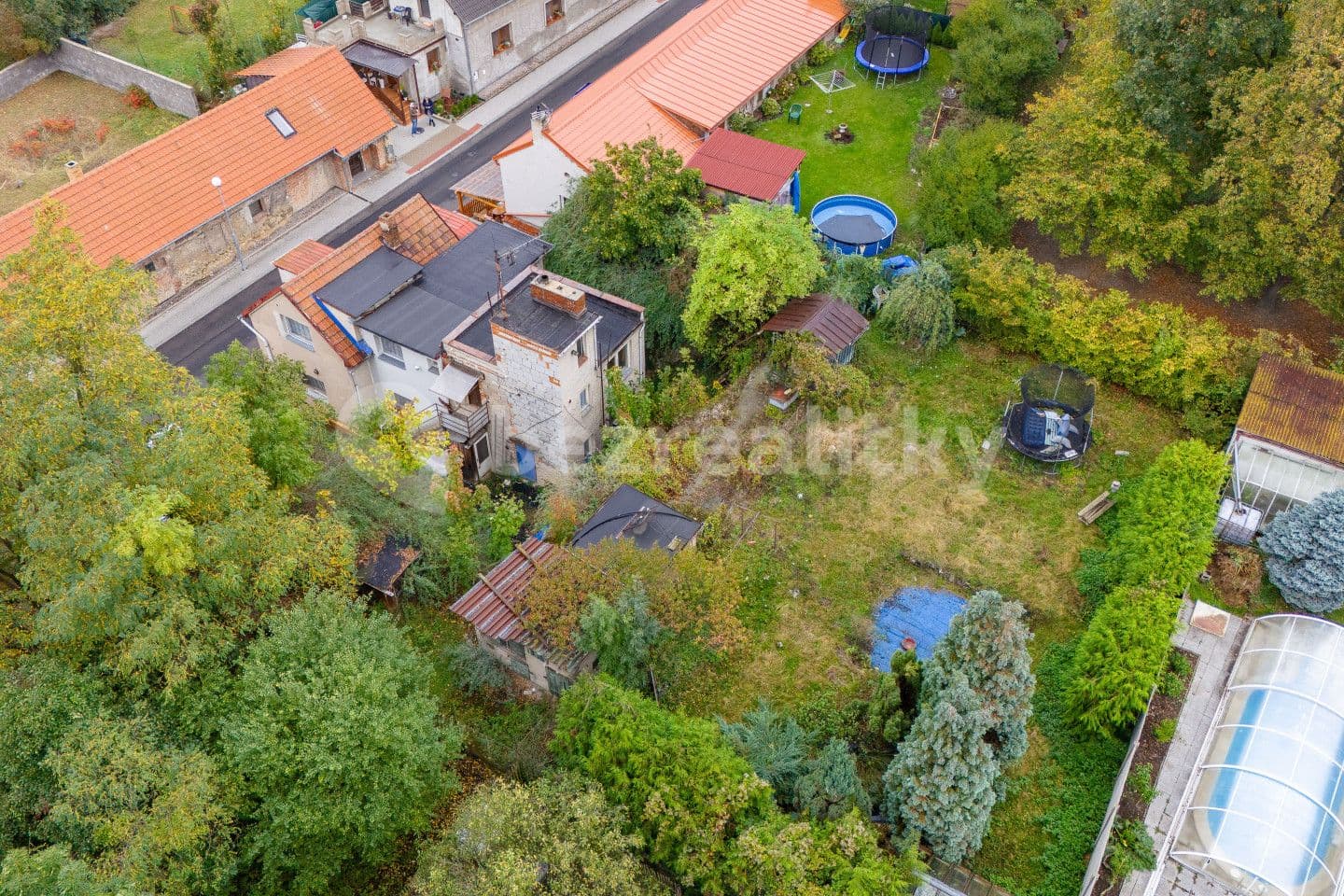 house for sale, 170 m², Komenského, Byšice, Středočeský Region