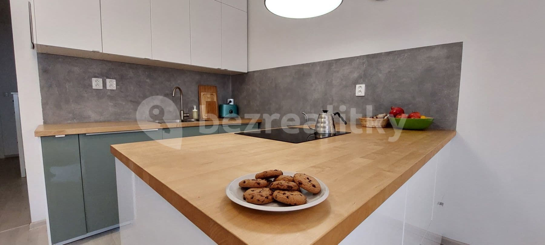 1 bedroom with open-plan kitchen flat to rent, 60 m², Přadlácká, Brno, Jihomoravský Region 1 bedroom with open-plan kitchen flat to rent, 60 m², Přadlácká, Brno, Jihomoravský Region