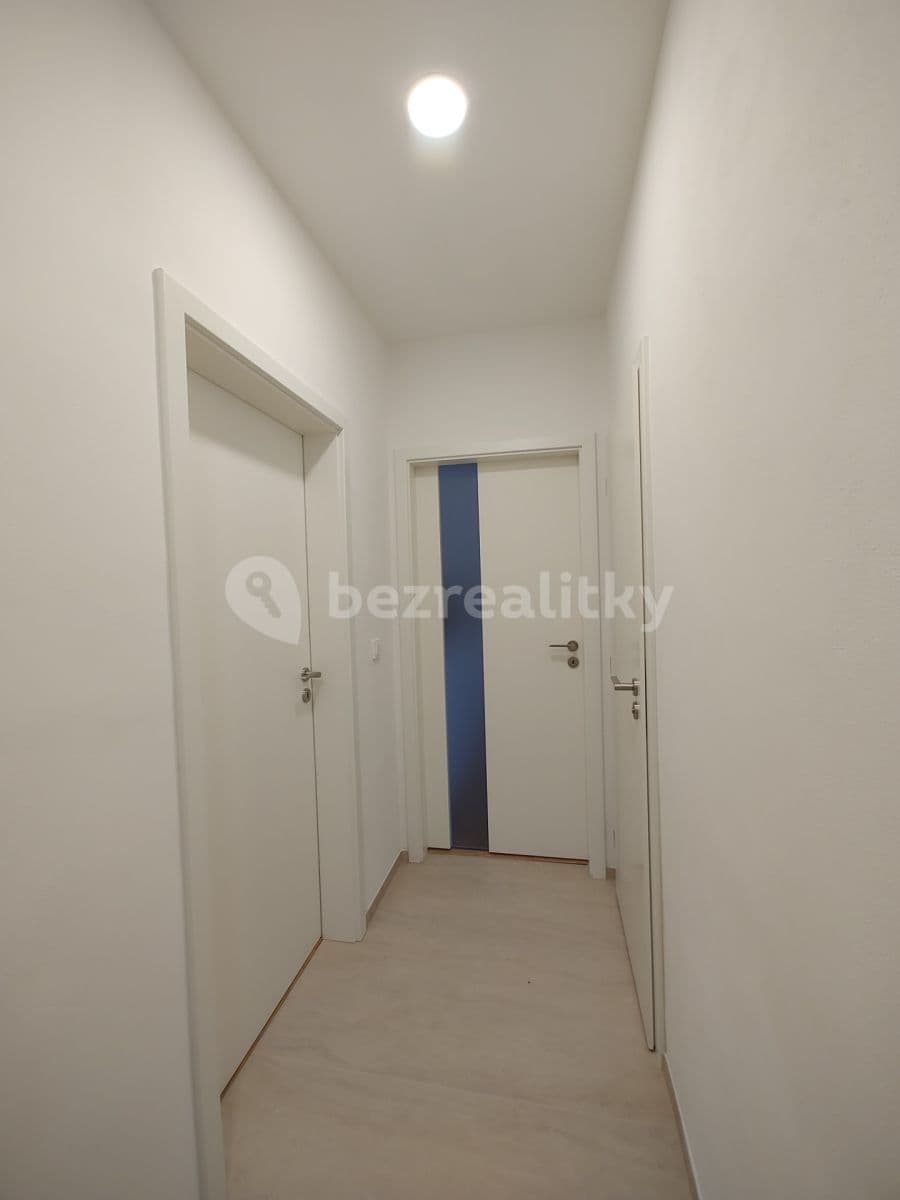 2 bedroom with open-plan kitchen flat to rent, 68 m², Tyršova, Brno, Jihomoravský Region 2 bedroom with open-plan kitchen flat to rent, 68 m², Tyršova, Brno, Jihomoravský Region