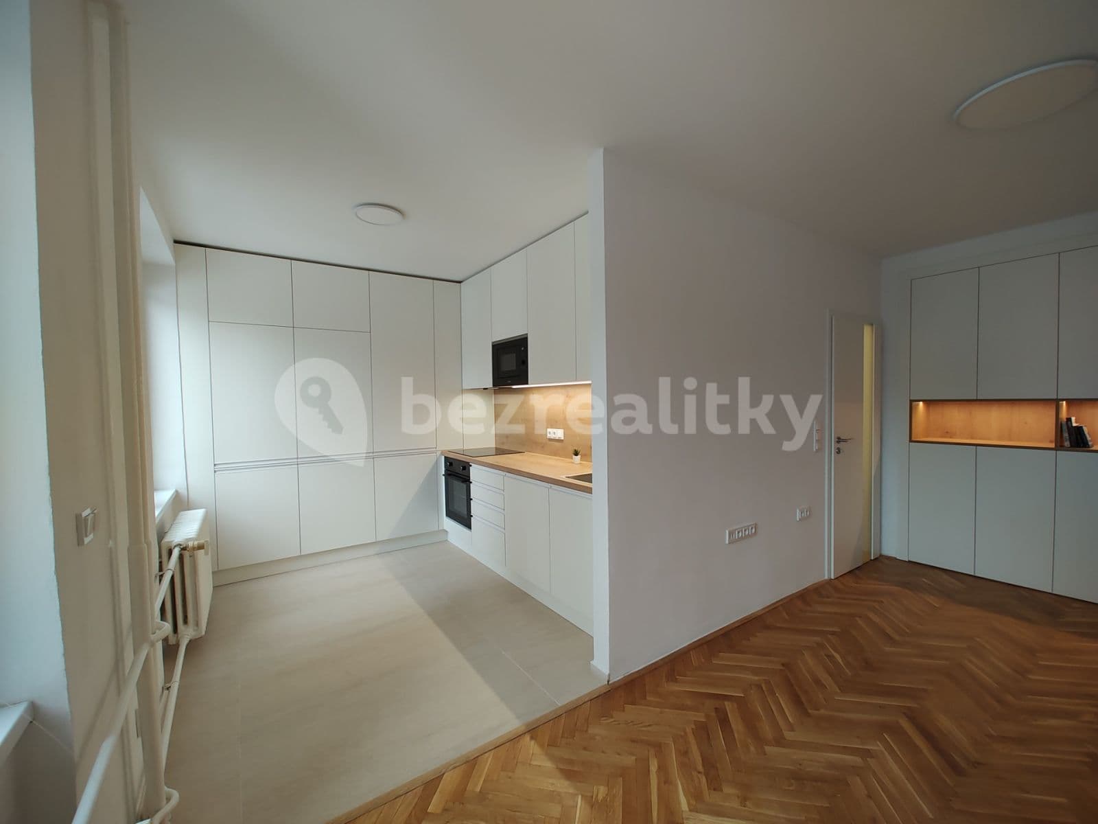 2 bedroom with open-plan kitchen flat to rent, 68 m², Tyršova, Brno, Jihomoravský Region 2 bedroom with open-plan kitchen flat to rent, 68 m², Tyršova, Brno, Jihomoravský Region