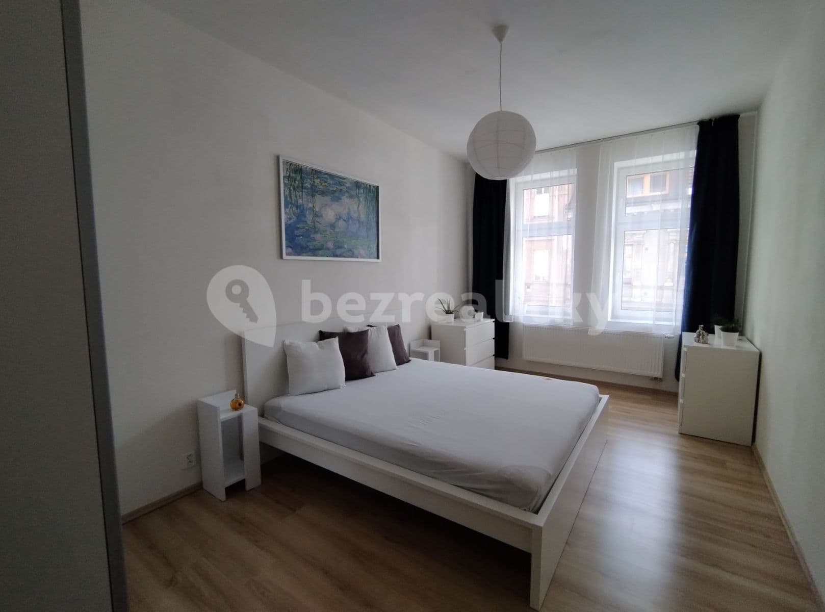 1 bedroom with open-plan kitchen flat to rent, 53 m², Hřímalého, Plzeň, Plzeňský Region 1 bedroom with open-plan kitchen flat to rent, 53 m², Hřímalého, Plzeň, Plzeňský Region