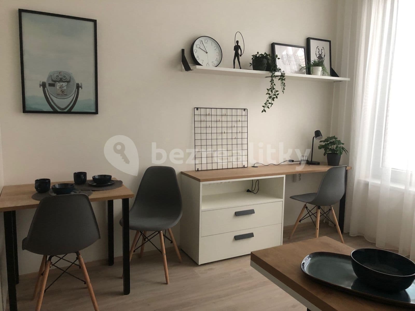 Studio flat to rent, 22 m², Mozartova, Prague, Prague Studio flat to rent, 22 m², Mozartova, Prague, Prague