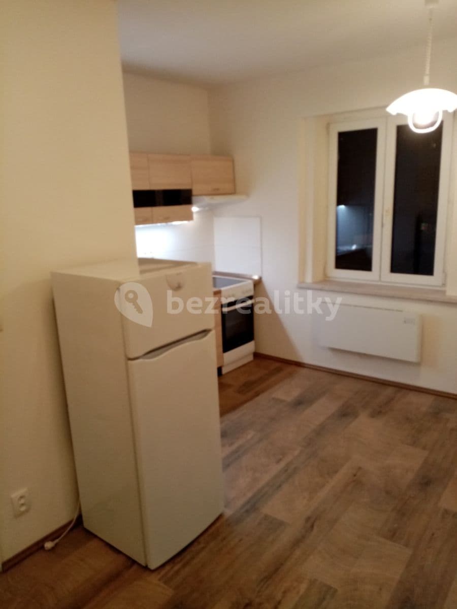 1 bedroom flat to rent, 30 m², Na náměstí, Davle, Středočeský Region 1 bedroom flat to rent, 30 m², Na náměstí, Davle, Středočeský Region