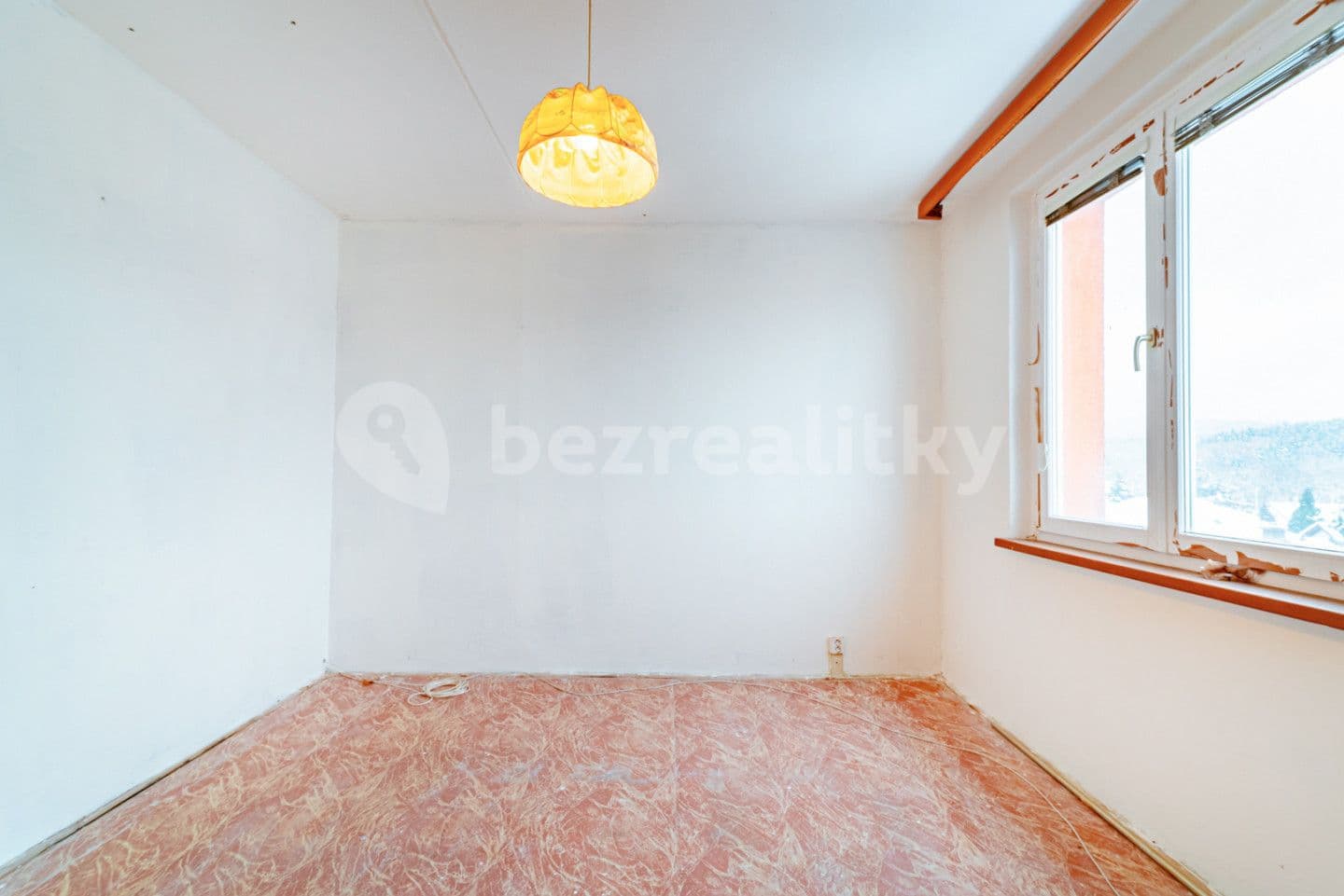 3 bedroom flat for sale, 64 m², Tyršova, Velká Hleďsebe, Karlovarský Region