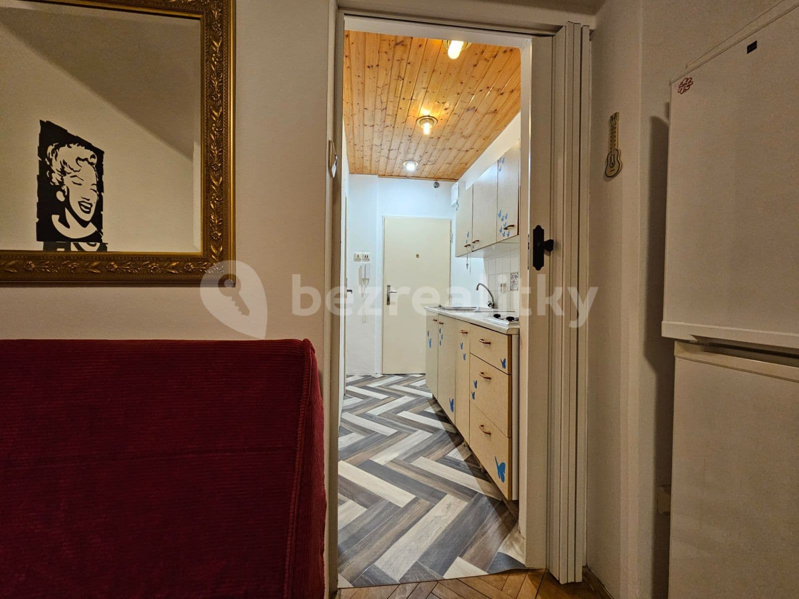 Studio flat to rent, 28 m², Jeremenkova, Prague, Prague Studio flat to rent, 28 m², Jeremenkova, Prague, Prague