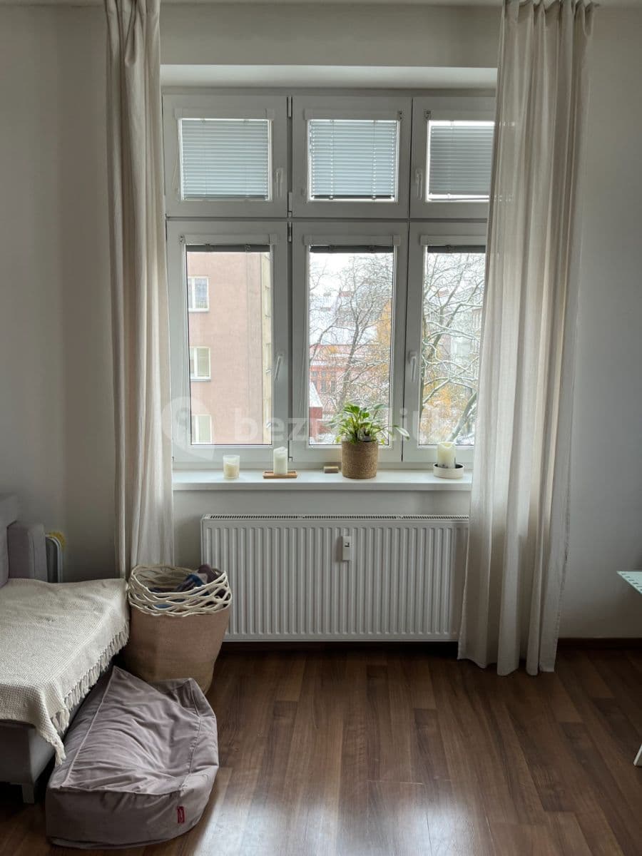 1 bedroom with open-plan kitchen flat to rent, 68 m², Ostrava, Moravskoslezský Region 1 bedroom with open-plan kitchen flat to rent, 68 m², Ostrava, Moravskoslezský Region
