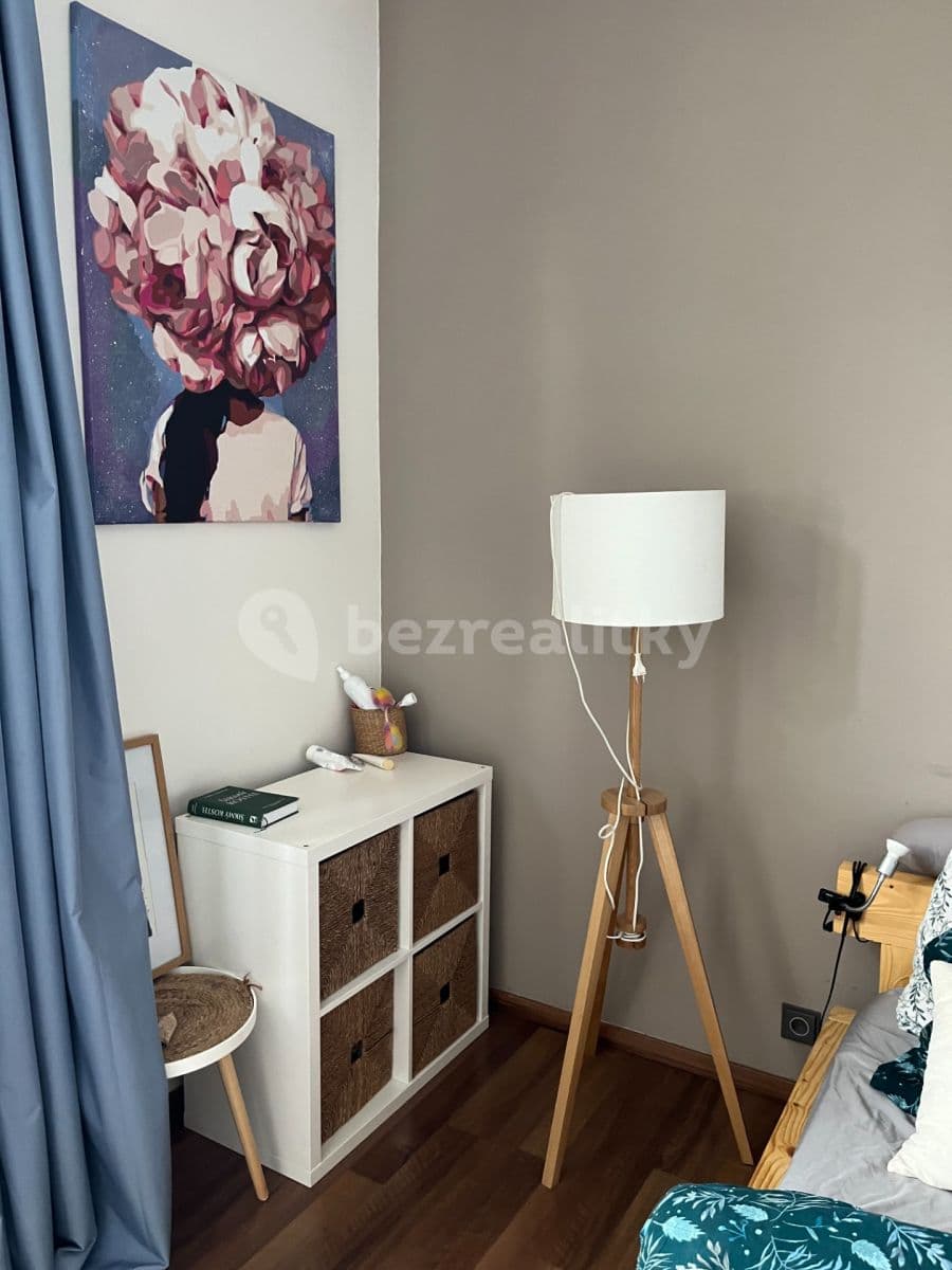 1 bedroom with open-plan kitchen flat to rent, 68 m², Ostrava, Moravskoslezský Region 1 bedroom with open-plan kitchen flat to rent, 68 m², Ostrava, Moravskoslezský Region