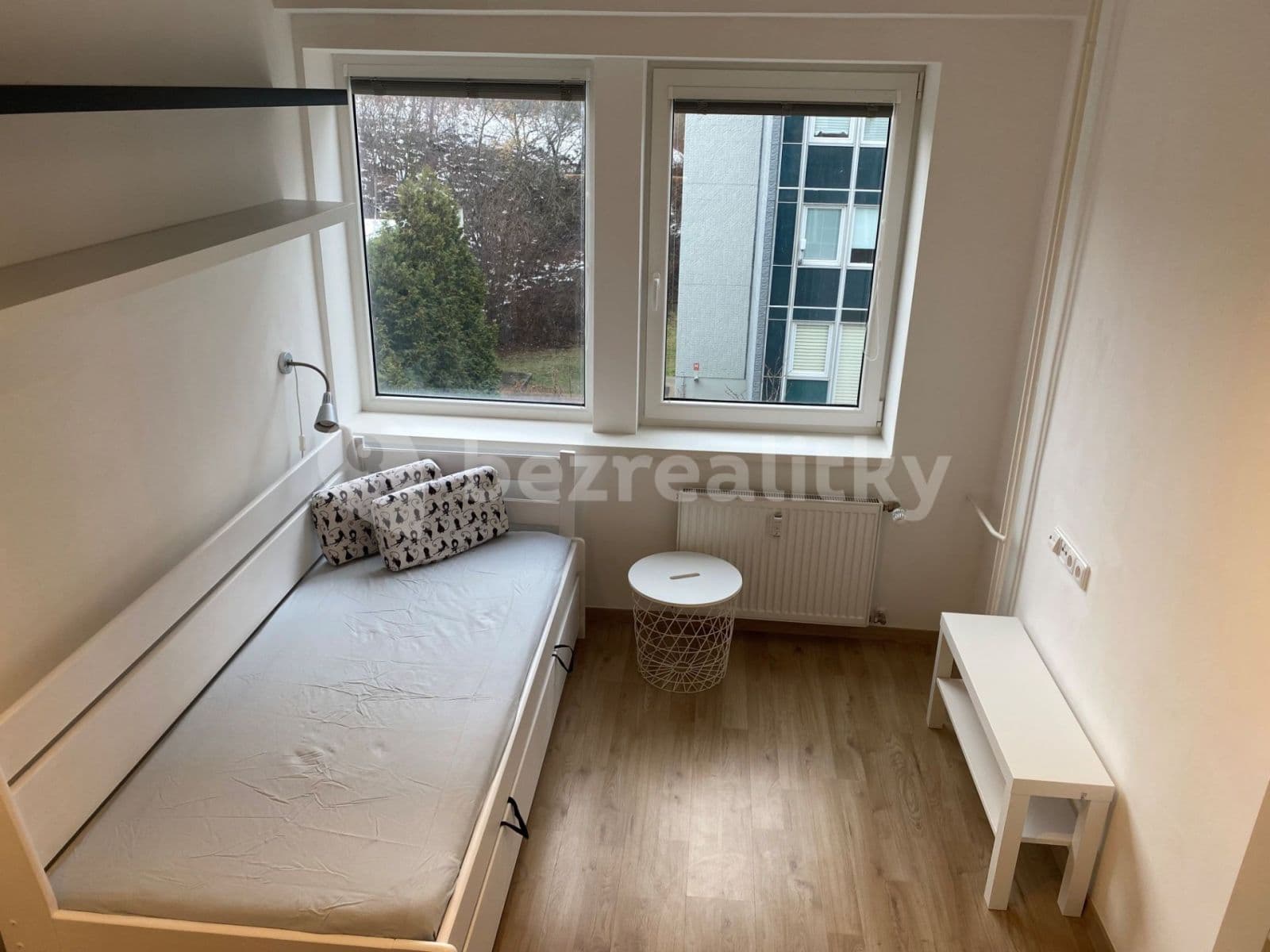 Studio flat to rent, 24 m², Peroutkova, Prague, Prague Studio flat to rent, 24 m², Peroutkova, Prague, Prague