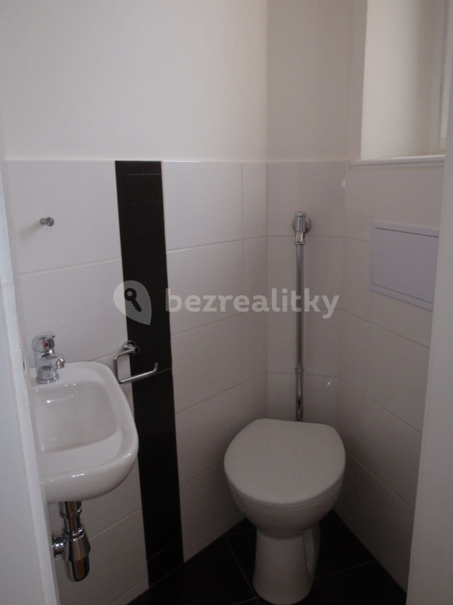 3 bedroom flat to rent, 85 m², Milešovská, Prague, Prague 3 bedroom flat to rent, 85 m², Milešovská, Prague, Prague