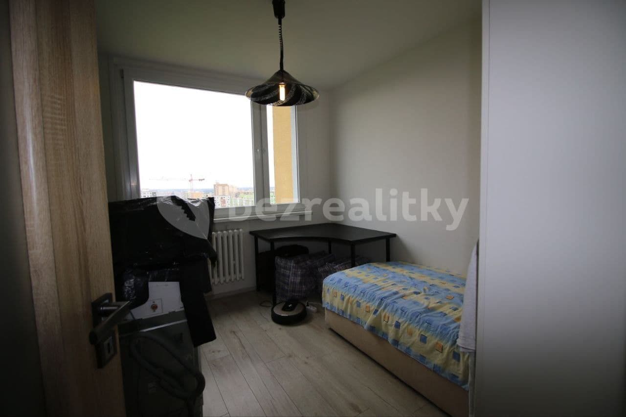 3 bedroom flat for sale, 72 m², Křejpského, Prague, Prague