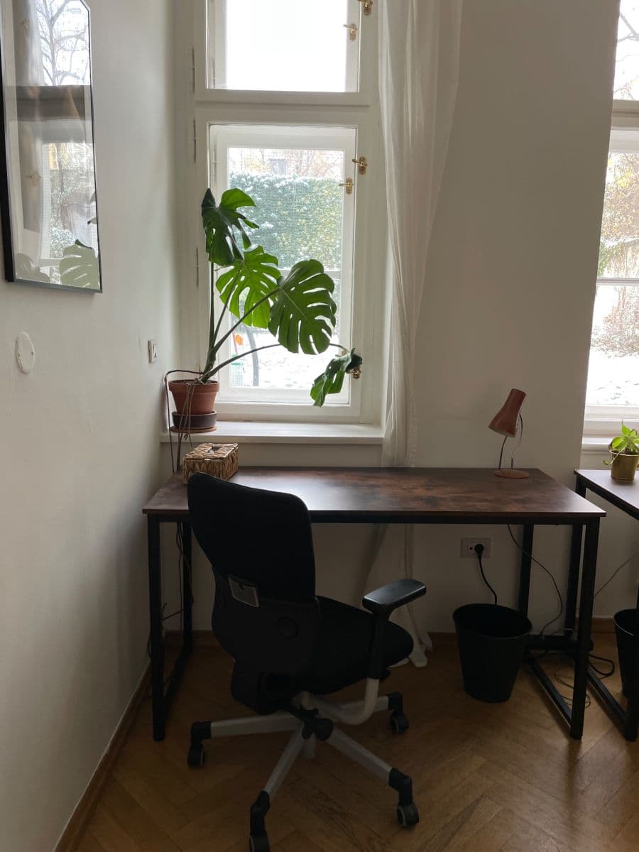 office to rent, 15 m², Kamenická, Prague, Prague office to rent, 15 m², Kamenická, Prague, Prague