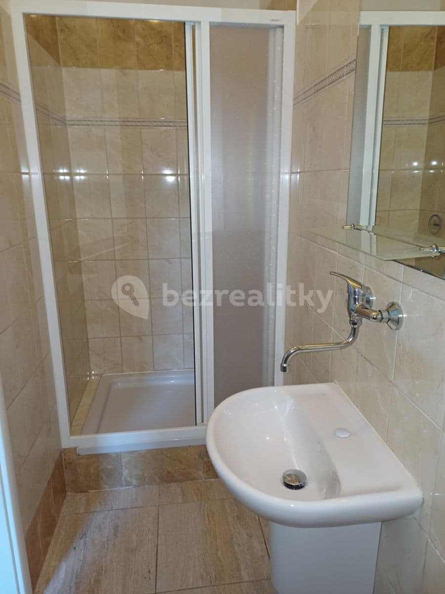 1 bedroom flat to rent, 42 m², Vacínova, Prague, Prague 1 bedroom flat to rent, 42 m², Vacínova, Prague, Prague