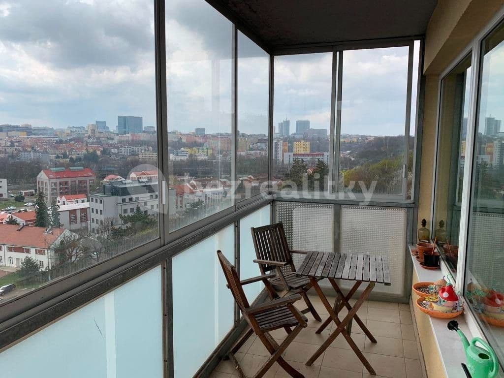 2 bedroom with open-plan kitchen flat to rent, 80 m², V Dolině, Prague, Prague 2 bedroom with open-plan kitchen flat to rent, 80 m², V Dolině, Prague, Prague
