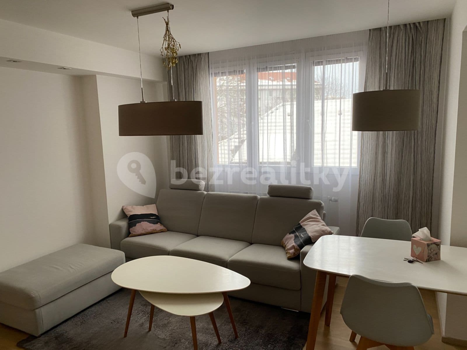 1 bedroom with open-plan kitchen flat to rent, 44 m², U Krčské vodárny, Prague, Prague 1 bedroom with open-plan kitchen flat to rent, 44 m², U Krčské vodárny, Prague, Prague