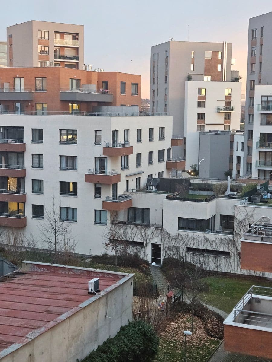 1 bedroom with open-plan kitchen flat to rent, 53 m², Jateční, Prague, Prague 1 bedroom with open-plan kitchen flat to rent, 53 m², Jateční, Prague, Prague