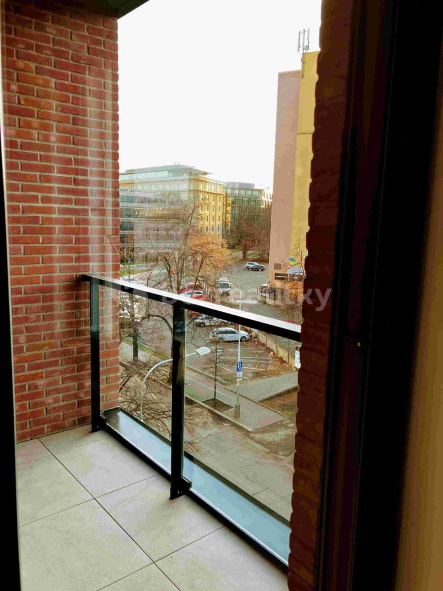 Studio flat to rent, 35 m², Jankovcova, Prague, Prague Studio flat to rent, 35 m², Jankovcova, Prague, Prague