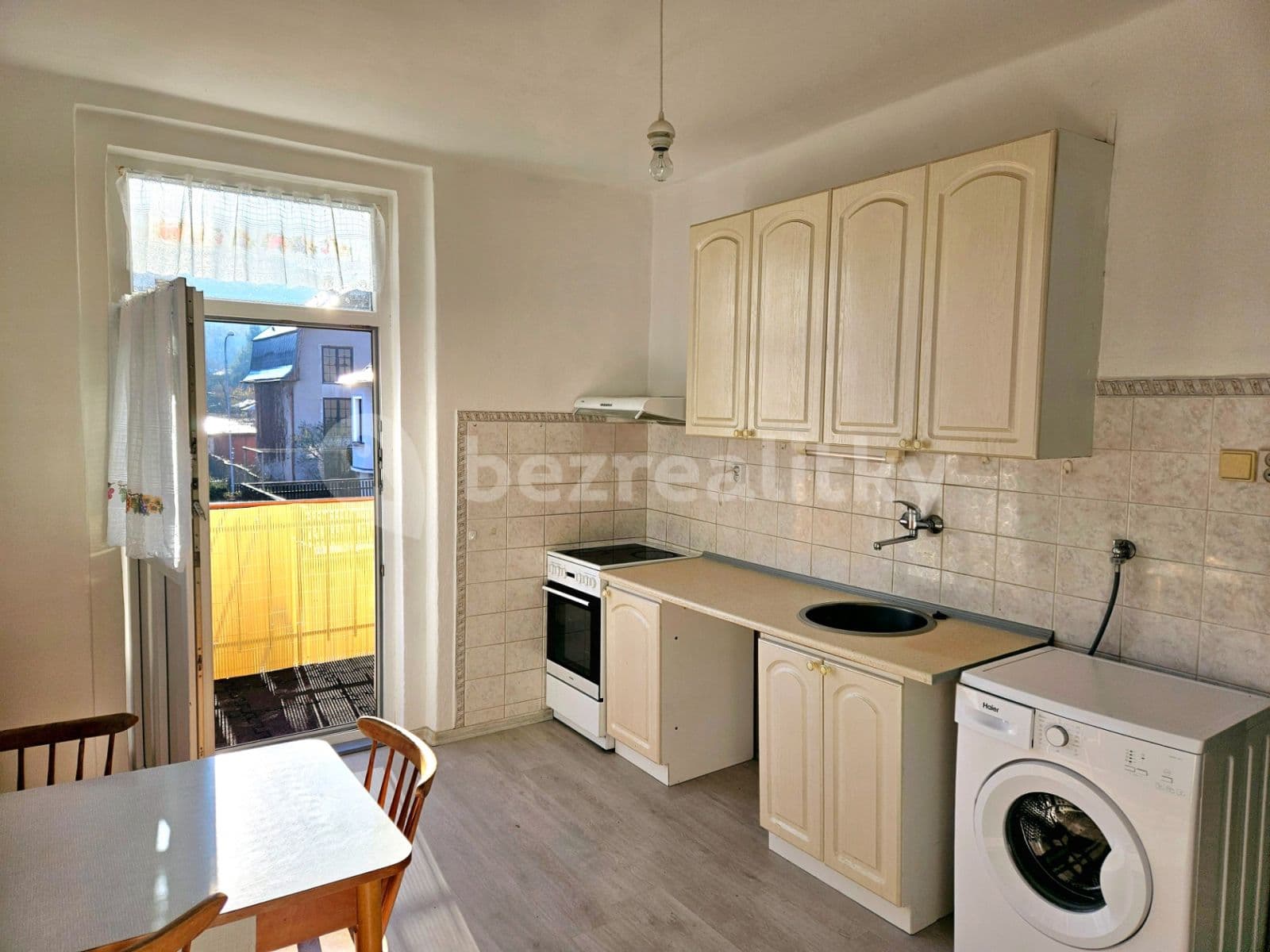 2 bedroom flat to rent, 65 m², Kollárova, Karlovy Vary, Karlovarský Region