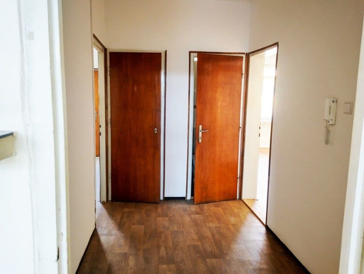 3 bedroom flat to rent, 92 m², Kotlářská, Brno, Jihomoravský Region 3 bedroom flat to rent, 92 m², Kotlářská, Brno, Jihomoravský Region