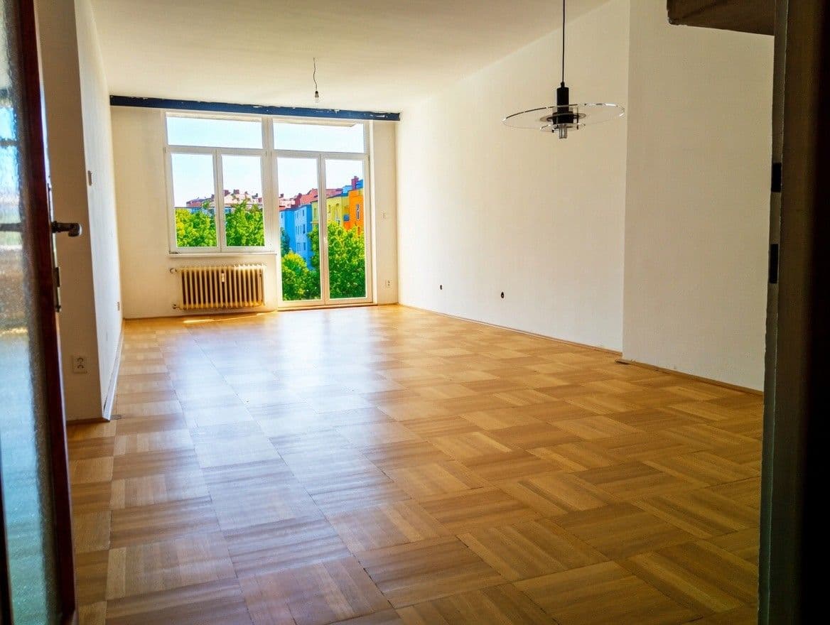 3 bedroom flat to rent, 92 m², Kotlářská, Brno, Jihomoravský Region 3 bedroom flat to rent, 92 m², Kotlářská, Brno, Jihomoravský Region