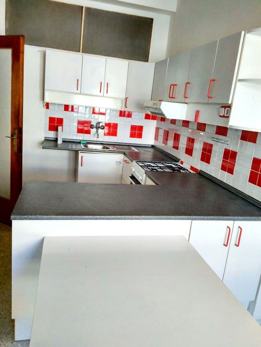3 bedroom flat to rent, 92 m², Kotlářská, Brno, Jihomoravský Region 3 bedroom flat to rent, 92 m², Kotlářská, Brno, Jihomoravský Region