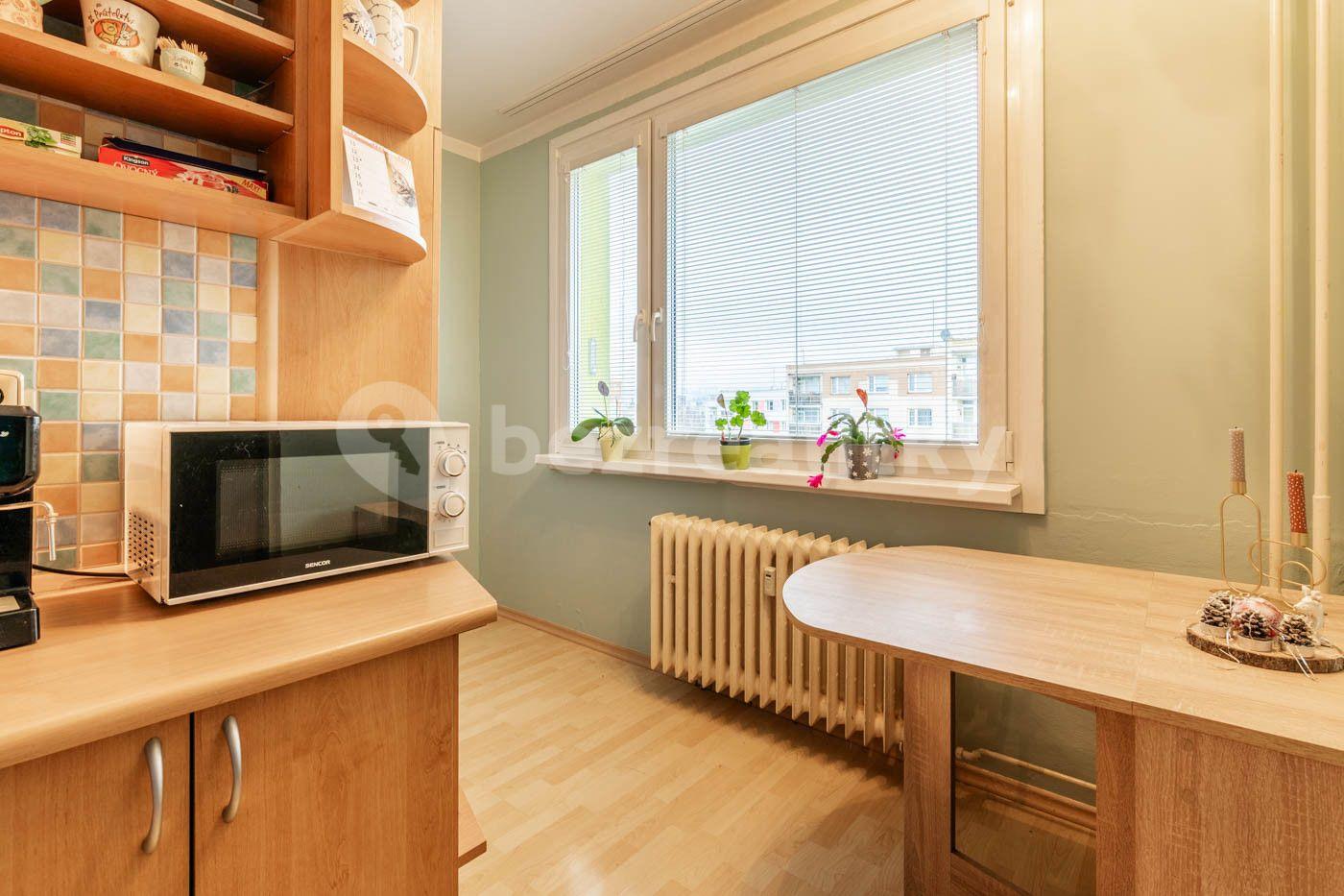 3 bedroom flat for sale, 66 m², Lužická, Jablonec nad Nisou, Liberecký Region